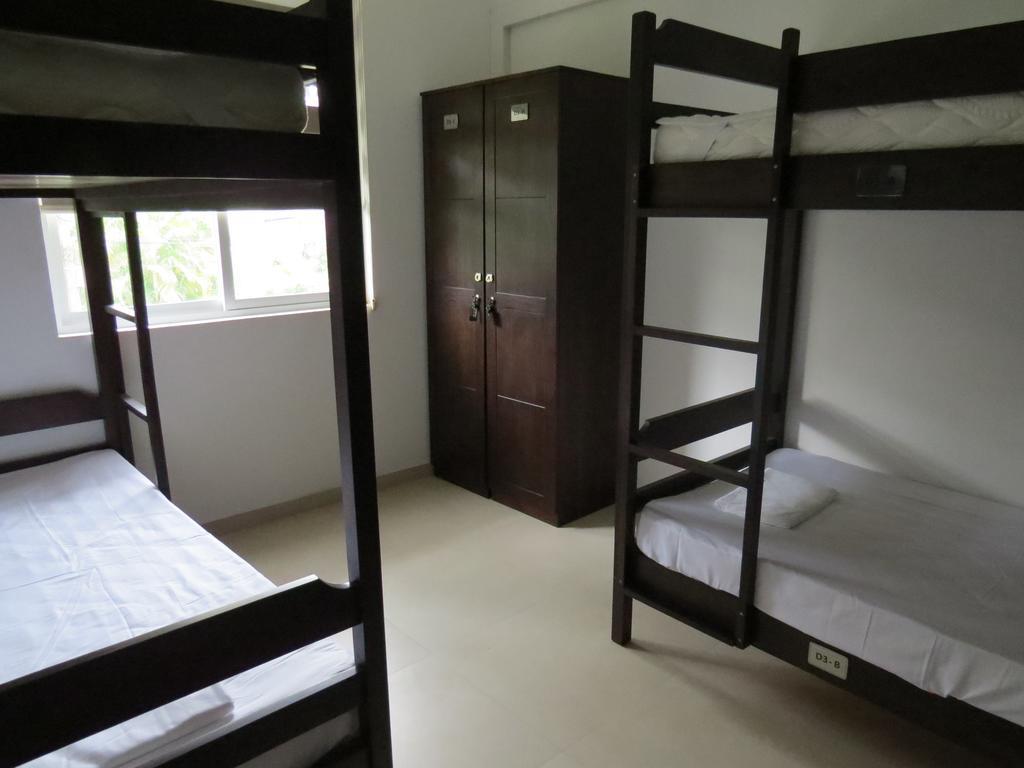 Chapelton House Bed & Breakfast Коломбо Стая снимка