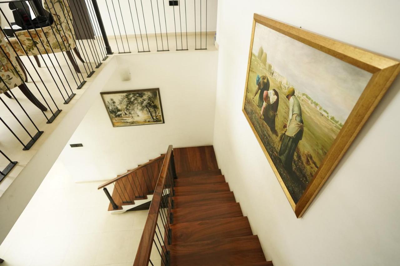 Chapelton House Bed & Breakfast Коломбо Екстериор снимка